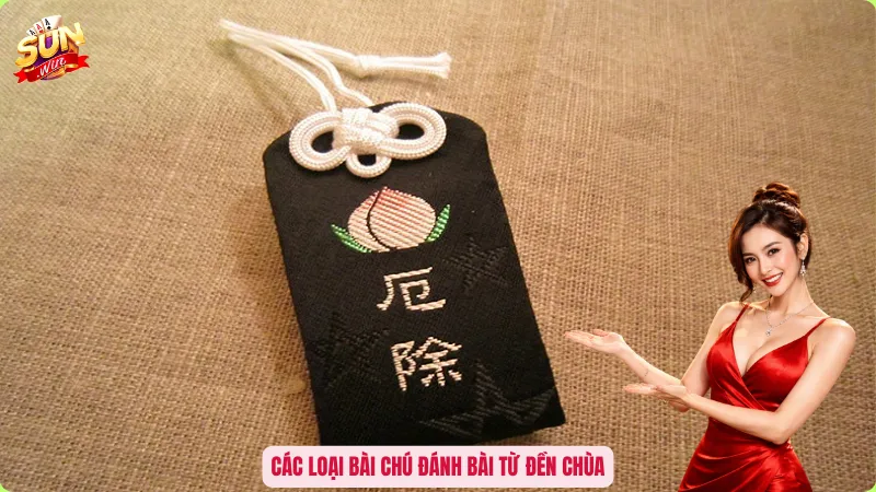 Các loại bài chú đánh bài từ đền chùa